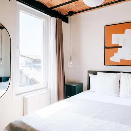 Flat W City View Near Galata Tower In Istiklal Ave 伊斯坦布尔